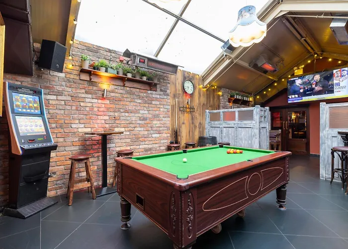 B&B Ewings Bar & Self-catering 칼로