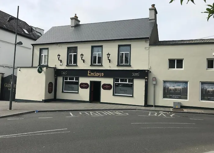 B&B Ewings Bar & Self-catering